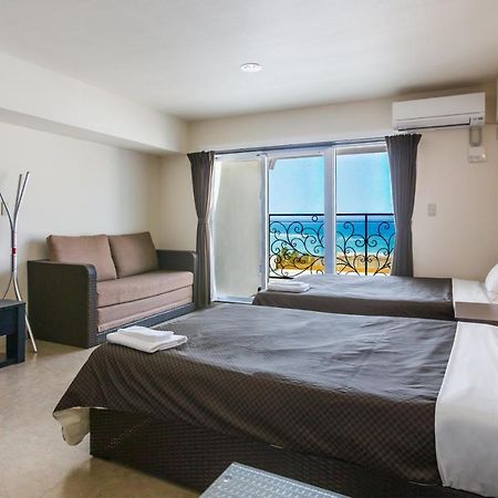 Condominium Hotel Monpa Chatan Buitenkant foto