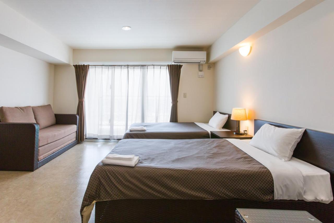 Condominium Hotel Monpa Chatan Buitenkant foto
